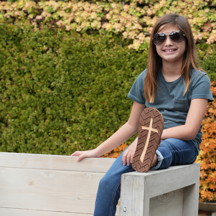 Kid's Cross Bottom Sandals
